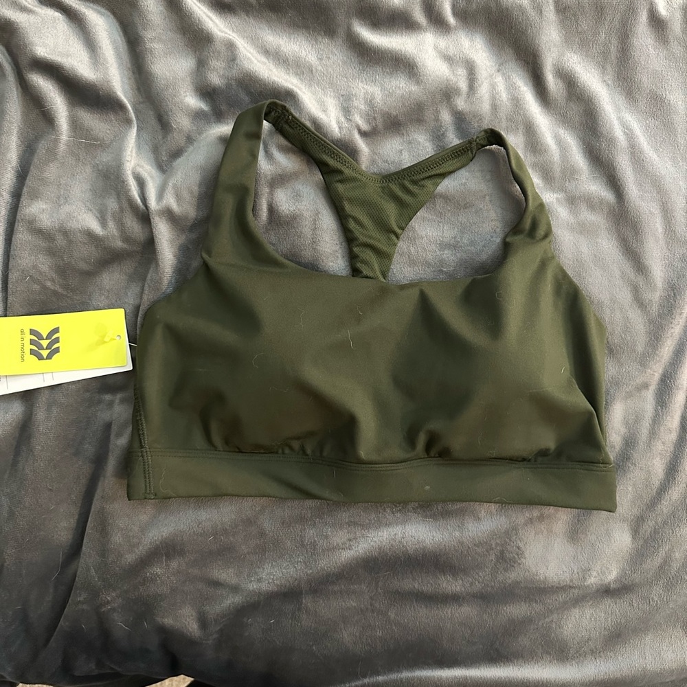 Green target sports bra